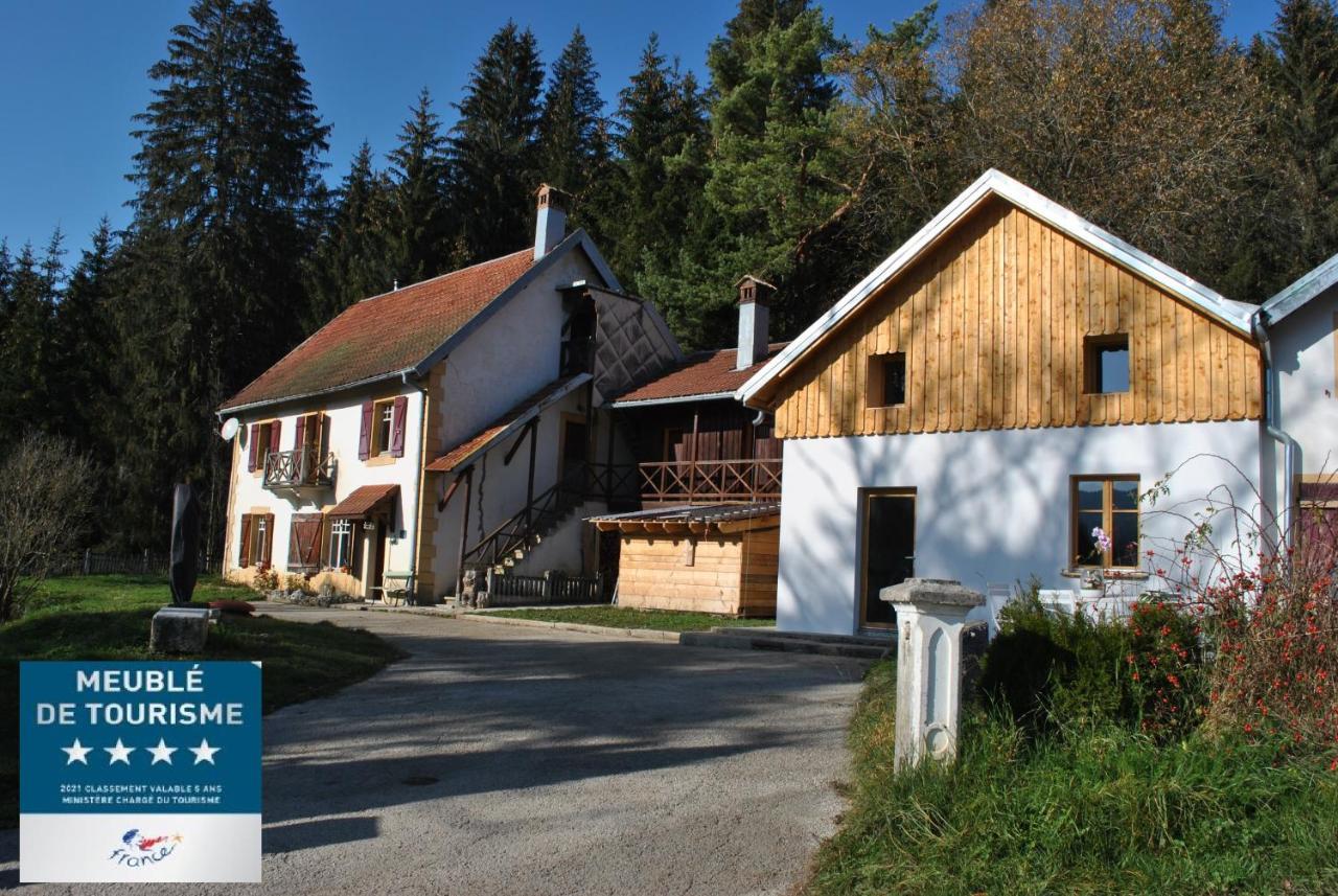 Gite Du Fourperet-Parc Naturel Du Haut-Jura Longevilles-Mont-dʼOr Eksteriør bilde